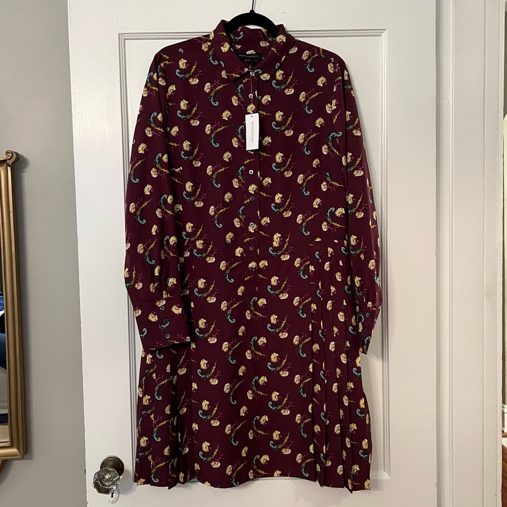 NWT Banana Republic Pleated Shirt Dress in Burgandy Floral Pattern - Size 14